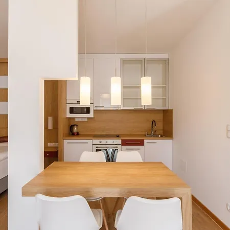 Appartement La Bella Centrum Piros/sarga