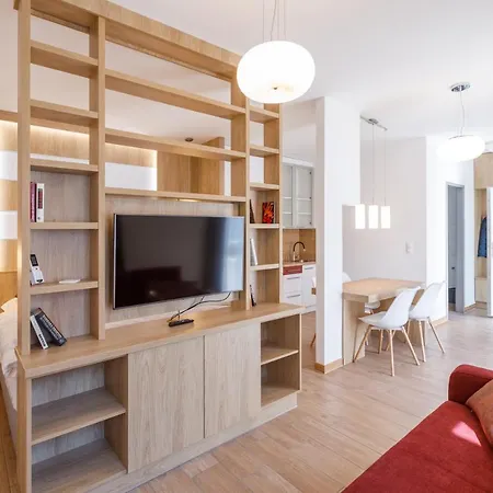 La Bella Centrum Piros/sarga Appartement
