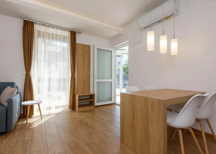 아파트 La Bella Centrum Piros/sarga